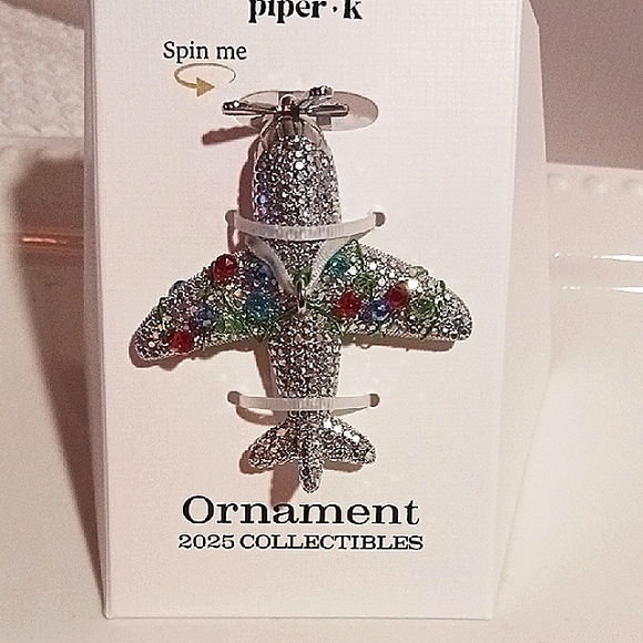 Gorgeous! Piper*K  Silver Sparkle Airplane Collectible Ornament ✈️ - Picture 7 of 7